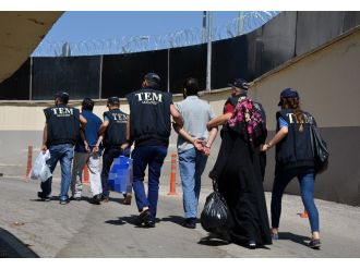 Başlarına toplam 900 bin TL ödül konulan 3 IŞİD’li yakalandı