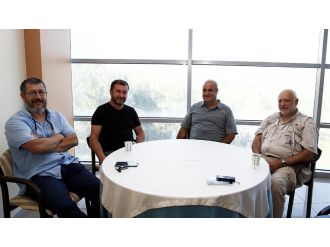 TÜ öğretim üyesi, Bulgaristan Cumhurbaşkanı adayı oldu