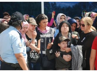 Şehit Özel Harekat Polisin cenazesi gözyaşları ile karşılandı