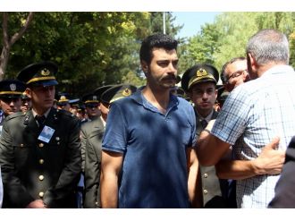 Murat Ünalmış’ın yeğeni son yolculuğuna uğurlandı