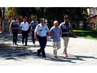 Kütahya il imamı ve Gediz ilçe imamı tutuklandı