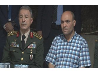 Org. Akar’dan şehit ailelerine ziyaret