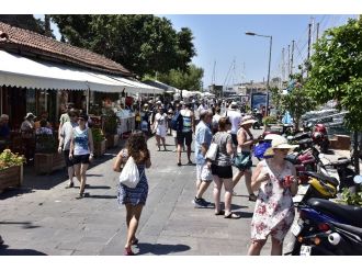 Bodrum bayramda 1 milyon kişiyi ağırlayacak