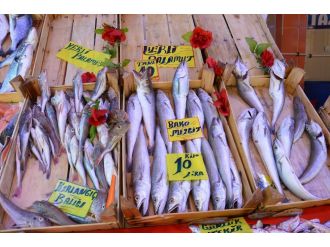 Fiyatlar ilk günü unutturdu