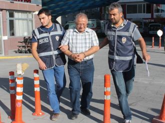 FETÖ’cü akademisyenlere operasyon: 14 gözaltı