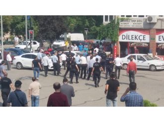 Adliyede kavga: Polis havaya ateş açtı