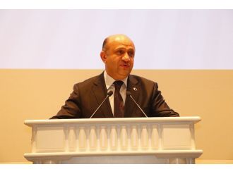 Bakan Işık, ABD Savunma Bakanı’yla Rakka’yı görüştü