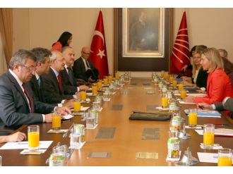 Mogherini ve Hahn’dan CHP ziyareti