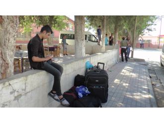 Suriyelilerin geçişi devam ediyor