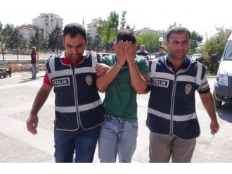 Telefon dolandırıcısından servet çıktı