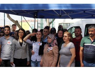 Şehit polis babaya asker selamıyla veda