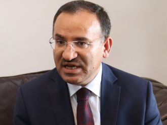 "Seçilmiş olmak, suç işleme hakkı vermez"