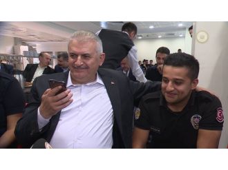 Başbakan Yıldırım polis memuru için telefonda kız istedi