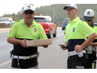 Polis onları böyle karşıladı!