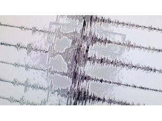 Gün içerisinde 32 kez sallandı!