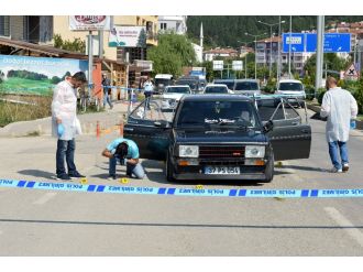 Yol verme tartışması kanlı bitti: 2 ölü, 3 yaralı