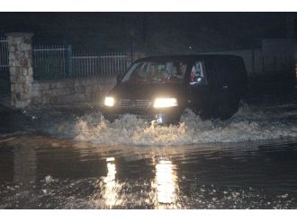 Denizli’de sağanak çile oldu