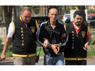 Otomobili stop ettiren kardeşini öldürdü