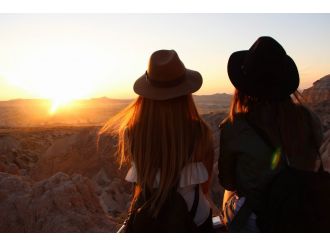 Kapadokya’da gün batımı keyfi