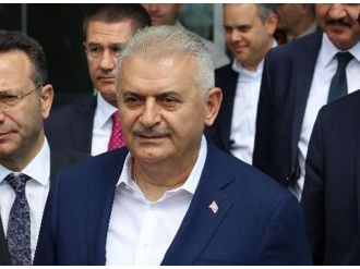 Başbakan’dan terörle mücadelede kararlılık mesajı