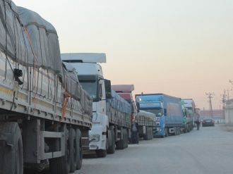 BM’nin yardım TIR’larına güvenlik engeli