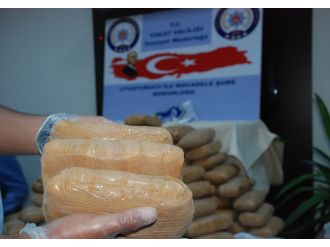 TIR’ın gizli bölmesinde ele geçirildi!