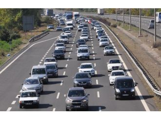 Bayramda Bolu Tüneli’nden 575 bin araç geçti