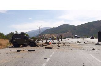 Güvenlik güçleri uygulama yaptığı sırada patlama!