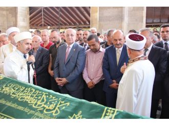 Birlik Vakfı Şube Başkanı’nın cenazesine katıldılar