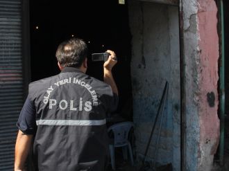 Suriyeli kağıt toplayıcı, boğazı eksilmiş halde bulundu