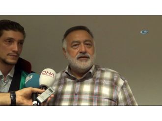 Ünlü baklavacı Nejat Güllü serbest bırakıldı