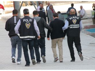 Fırat Üniversitesi’nde 2. dalga FETÖ operasyonu