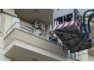 Üniversitelilerin kaldığı sitede can pazarı