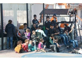 176 sığınmacı son anda kurtarıldı