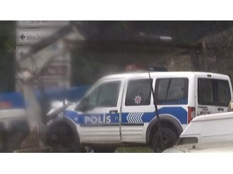 İstanbul’da polis aracı kaza yaptı: 2 polis yaralandı