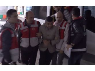 Şemsiyeli saldırgan tutuklandı