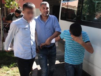 Patlayıcı hazırlarken yakalandılar