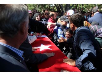 1 aylık nişanlısından yürek burkan veda