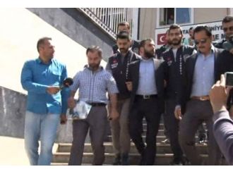 Ünlü kabadayının torunu eski emniyet müdürünü darp etti