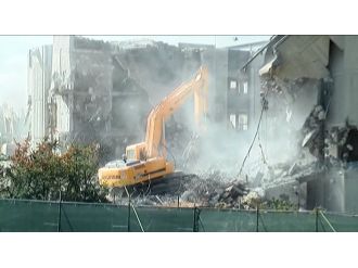 TBMM’de yıkım sürüyor