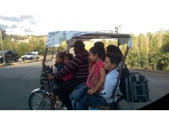 Karavan gibi motosiklet