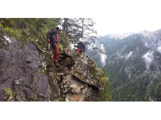 Sümela Manastırı’nda dağcıların restorasyon mücadelesi