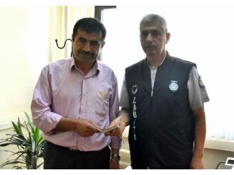 İçinde 6 bin 500 TL olan cüzdanı zabıtaya verdiler