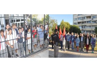 Okul müdürüne tepki için andımızı okudular