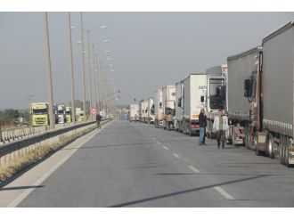 Kapıkule’de ‘rüşvet’ kuyruğu