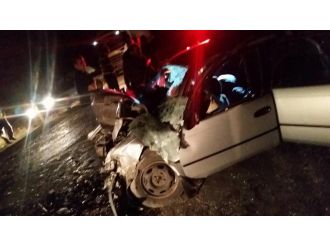 Aşırı hız 3 kişinin sonu oldu