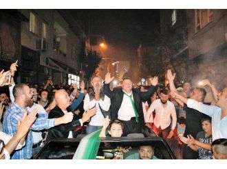 Down sendromlu amigoya görülmemiş doğum günü