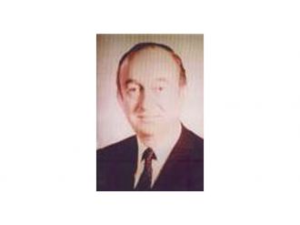 Eski İçişleri Bakanı Ahmet Selçuk vefat etti.