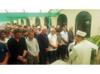 Anne acısına dayanamadı