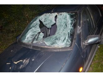 Düğün salonundan çıktı, trafik kazasında can verdi